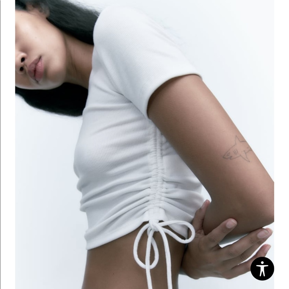 Zara Ruched Ribbed Crop Top - Picture 2 of 4